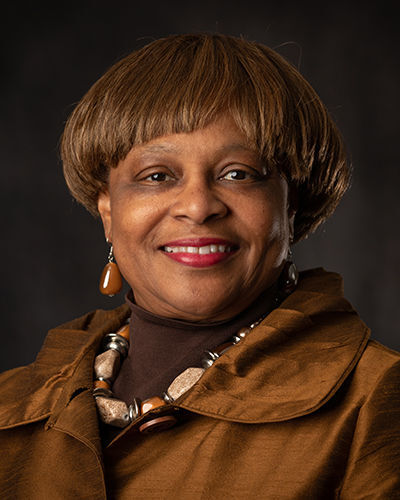 Linda Foster